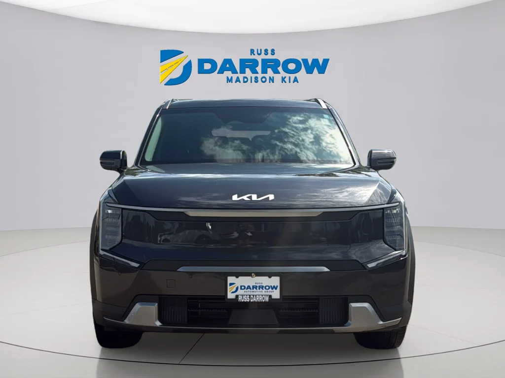 Certified Used 2024 Panthera Metal Kia Wind image 8