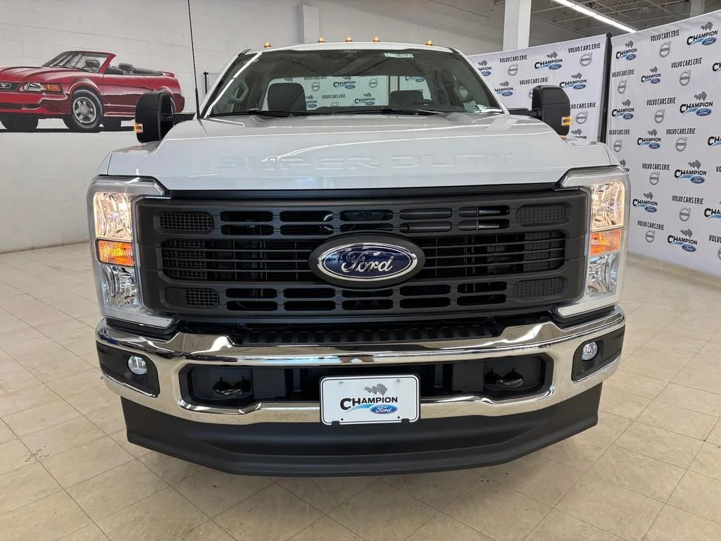 New 2026 Oxford White Ford F-250® XL image 2