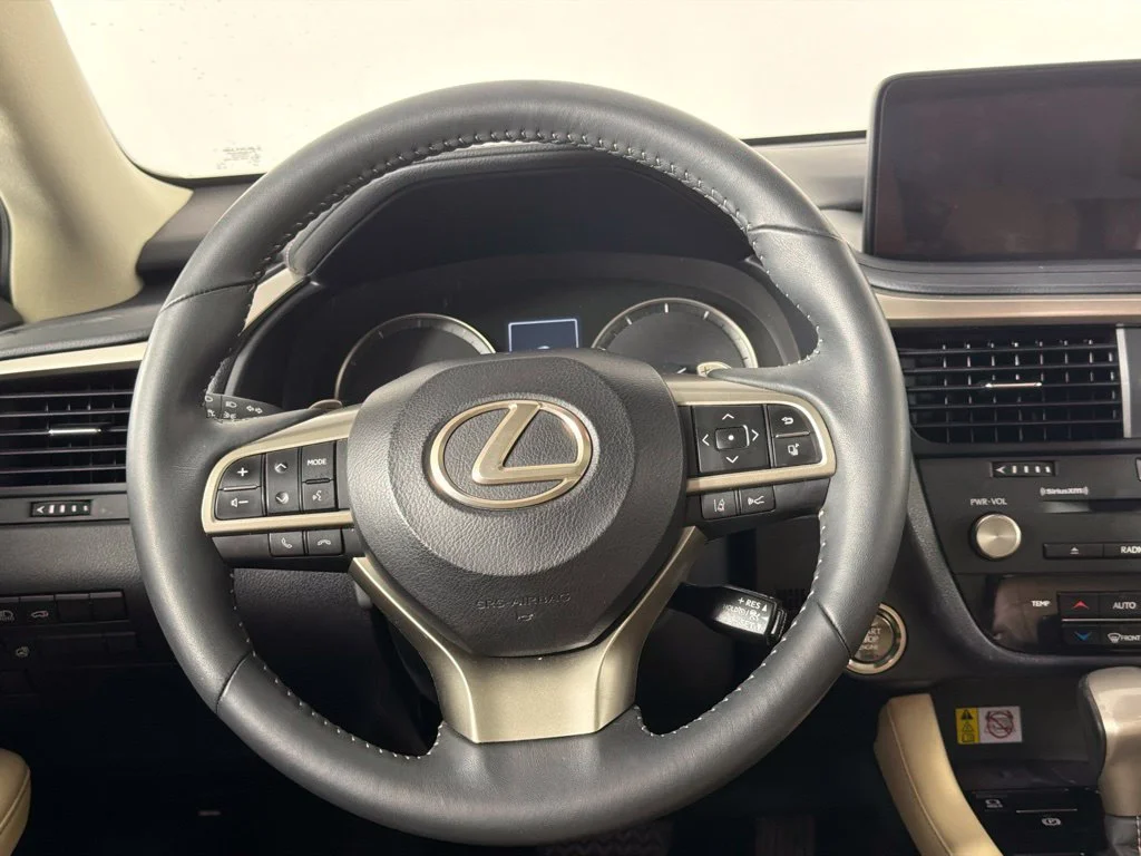 Used 2021 White Lexus 350 image 20