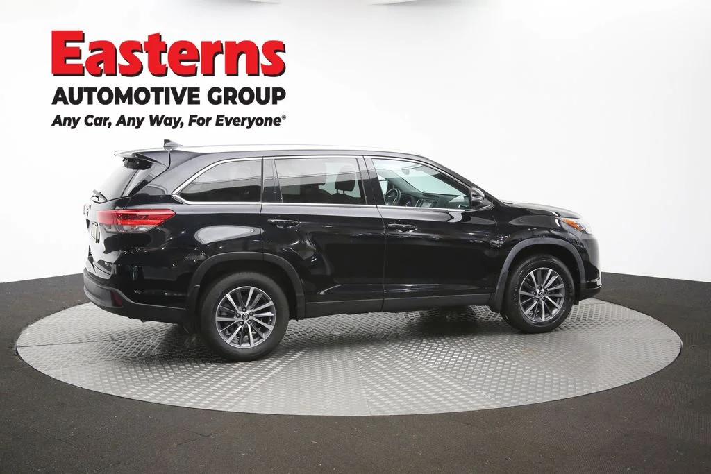 Used 2019 Black Toyota XLE image 47