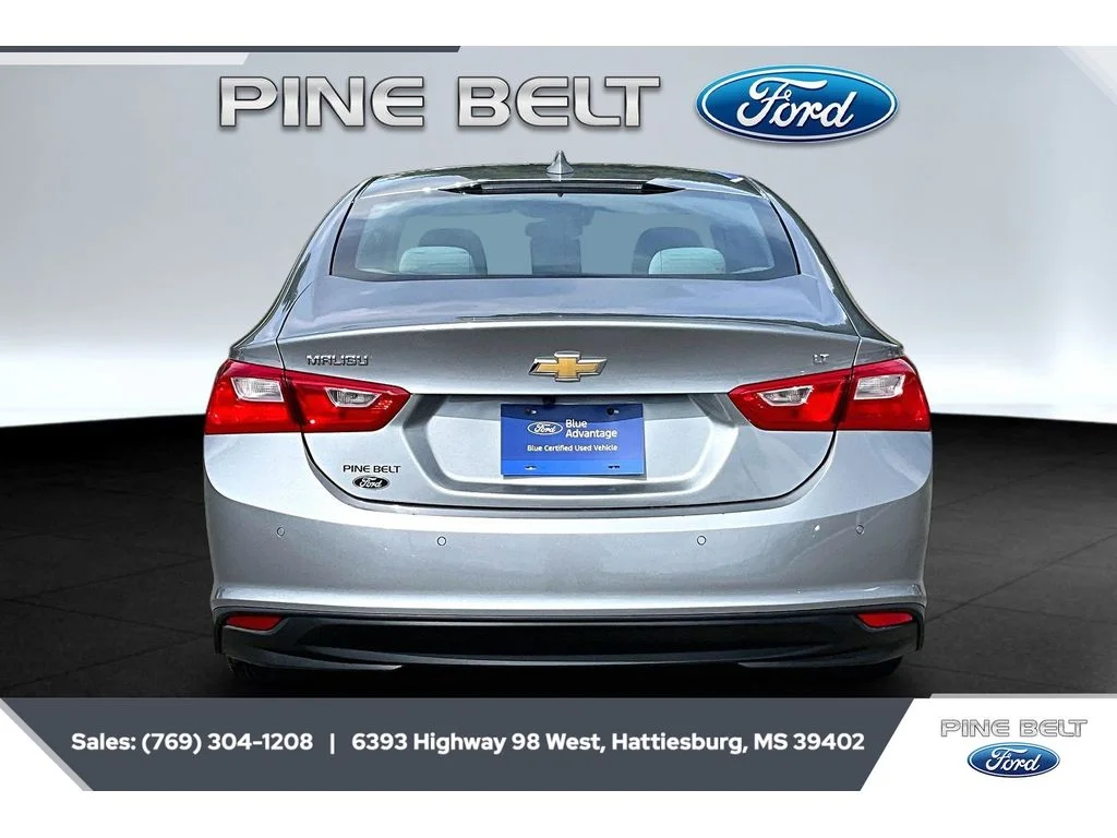 Used 2024 Sterling Gray Metallic Chevrolet LT image 4