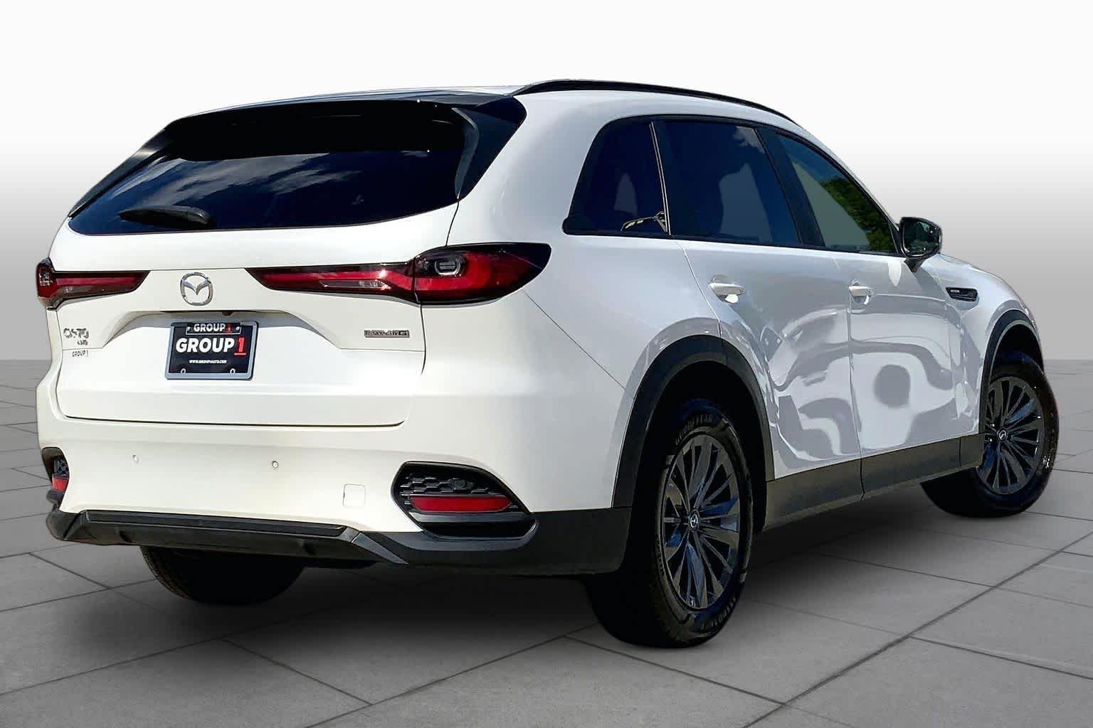Used 2025 Rhodium White Premium Mazda 3.3 Turbo Preferred Package image 13