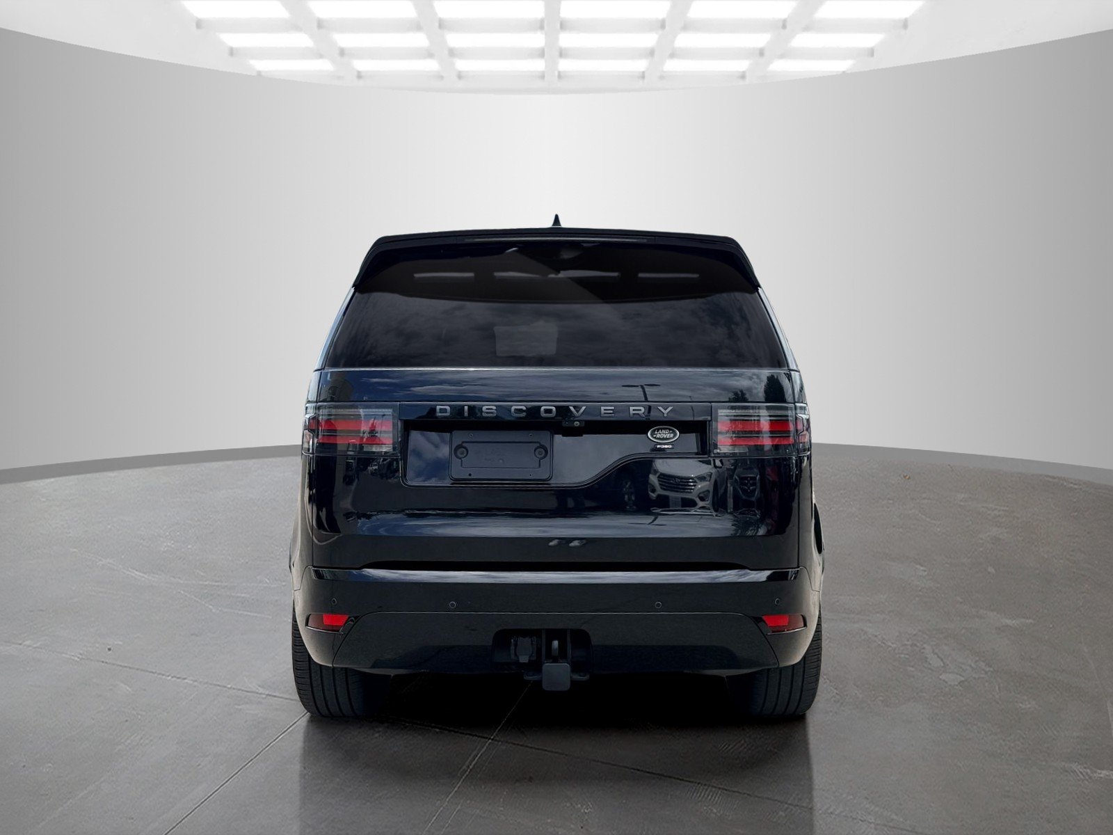 Used 2022 Black Land Rover HSE R-Dynamic image 6