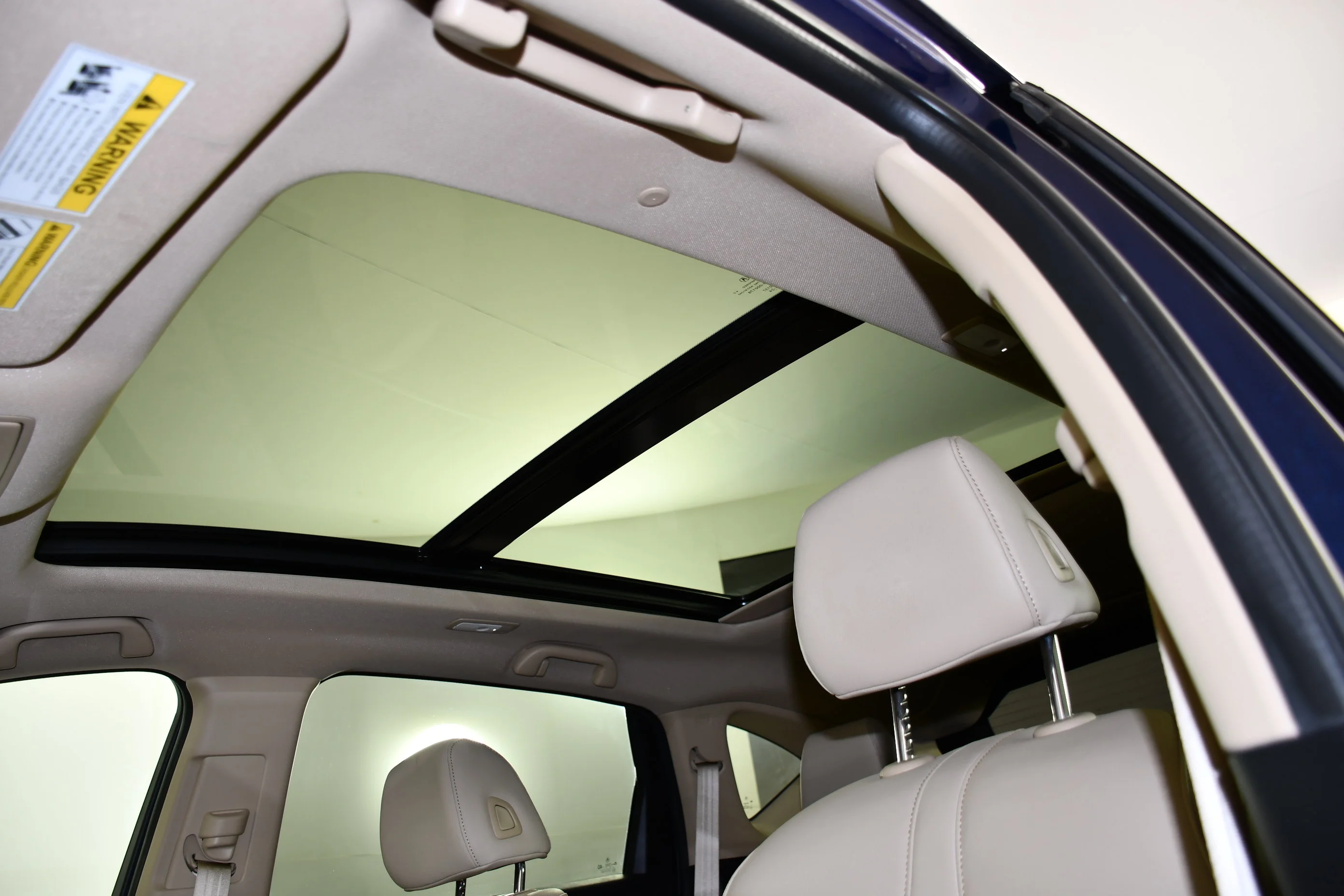 Used 2024 Fathom Blue Pearl Acura Base image 21