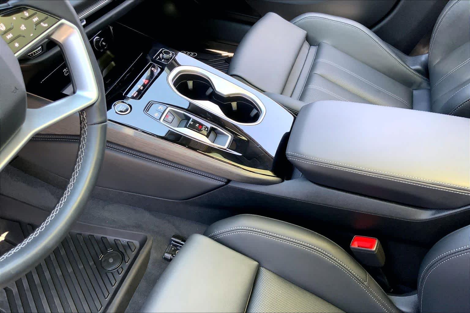 Used 2026 Daytona Gray Pearl Effect Audi Premium Plus image 16