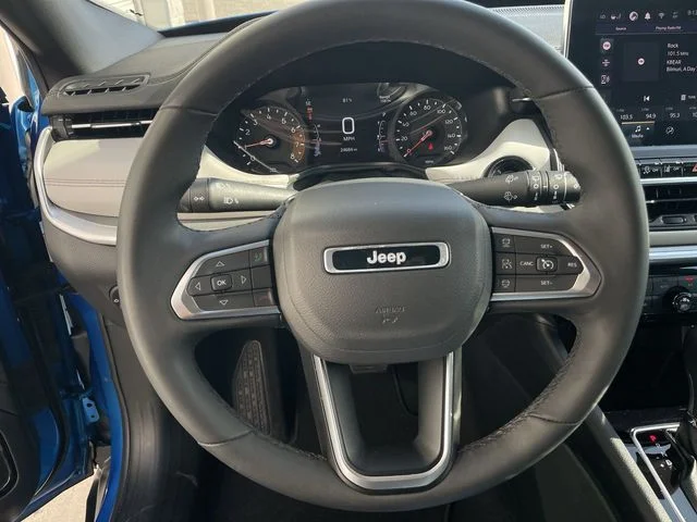 Used 2025 Blue Jeep Limited image 14