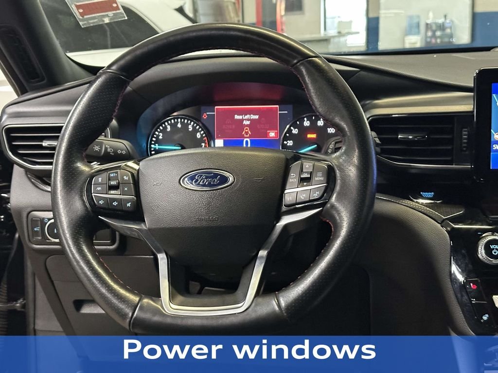 Used 2024 Black Metallic Ford ST-Line image 22