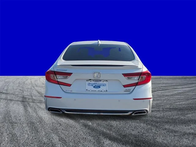 Certified Used 2022 White Honda Touring 2.0T image 5