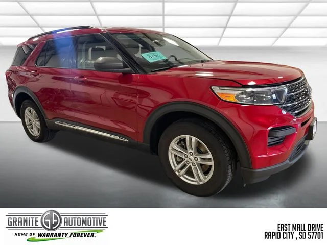 Used 2023 Red Ford XLT image 7