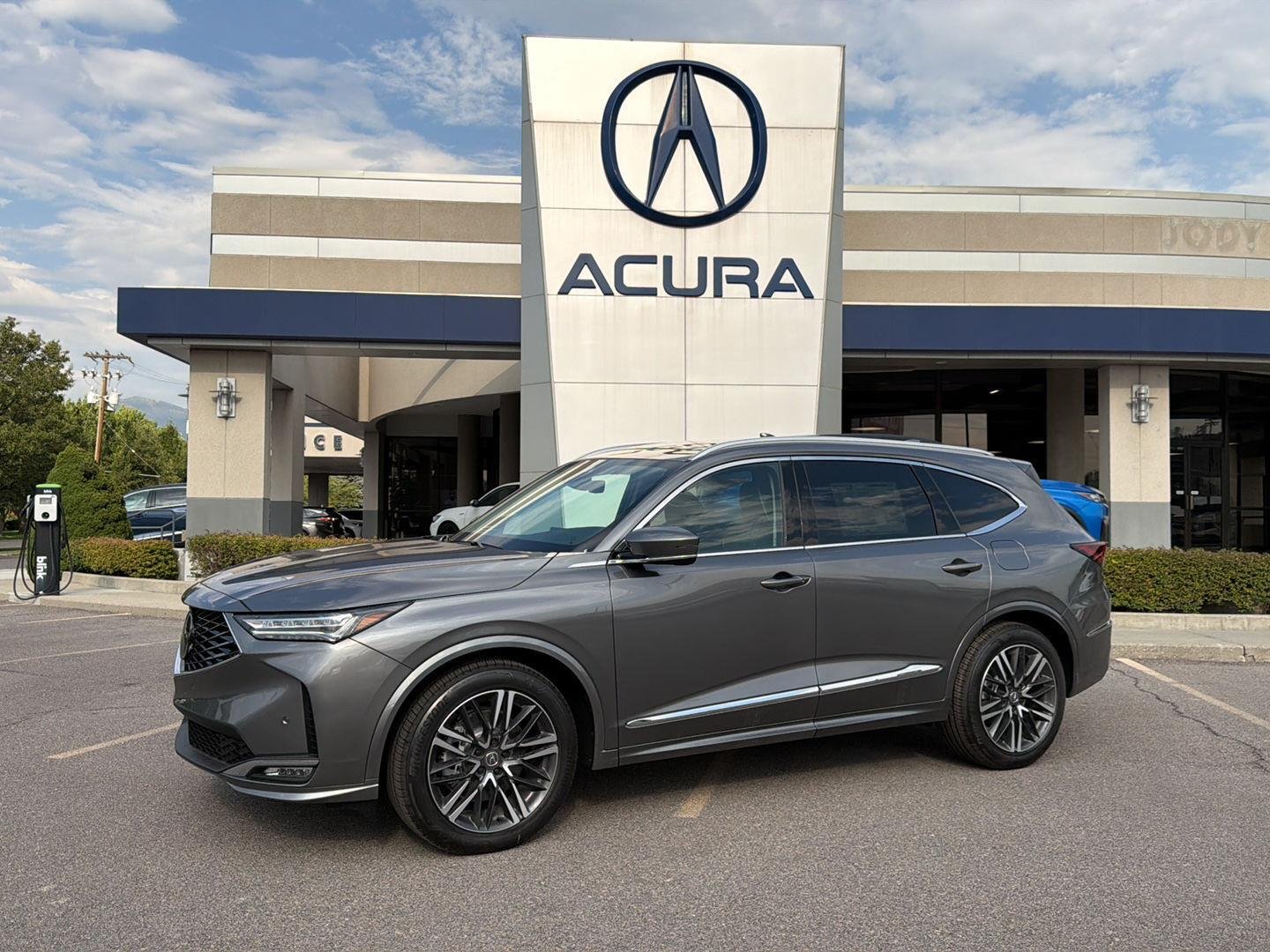 New 2026 Liquid Carbon Metallic Acura SH-AWD w/Advance image 1