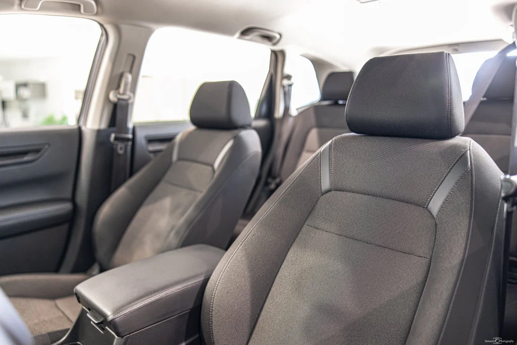 Used 2025 Gray Honda LX image 17