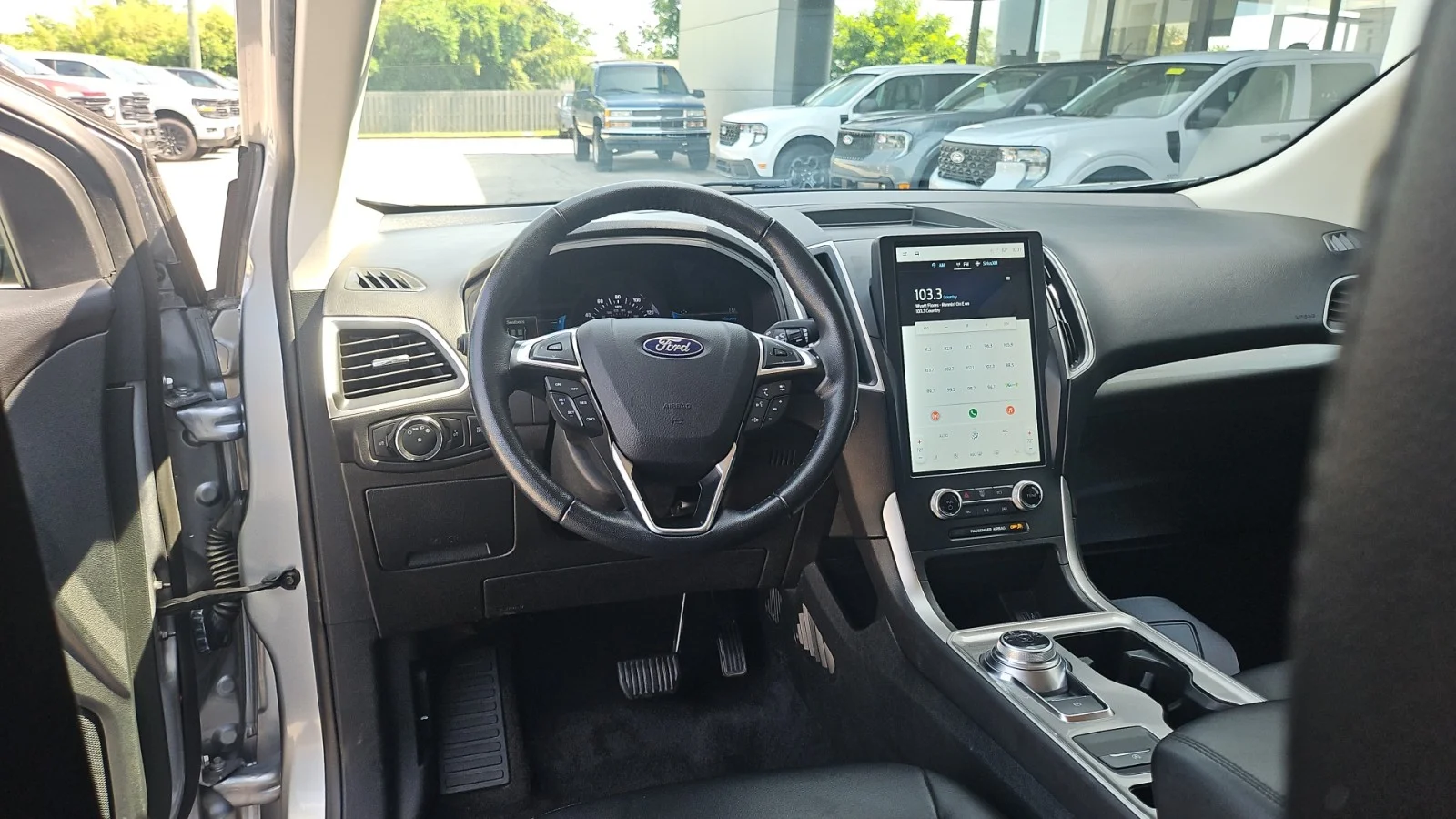 Used 2024 Silver Ford 2024 FORD EDGE SEL 4DR SUV 112.2 WB AWD image 15