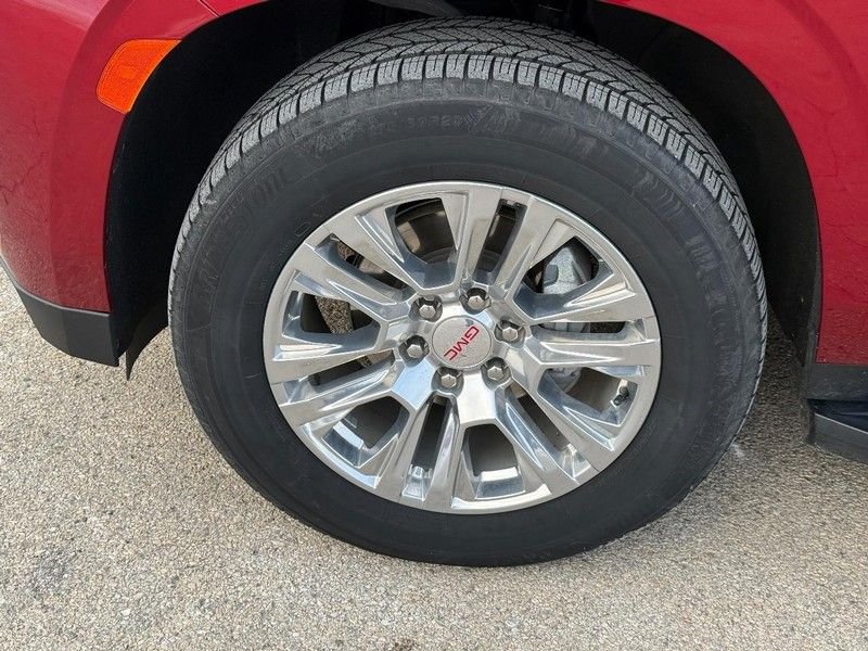 2023 GMC Yukon XL Denali - Photo 10