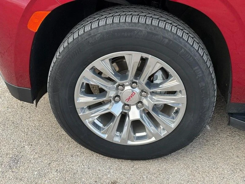 2023 GMC Yukon XL Denali - Photo 10