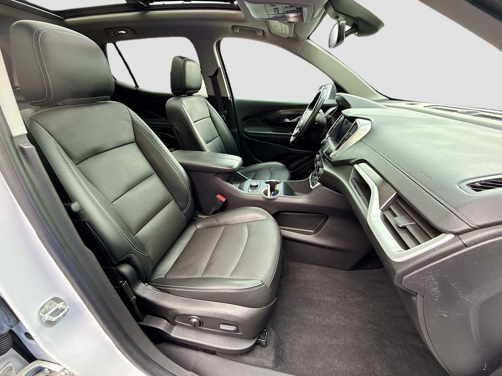 Used 2022 Summit White GMC SLT image 28