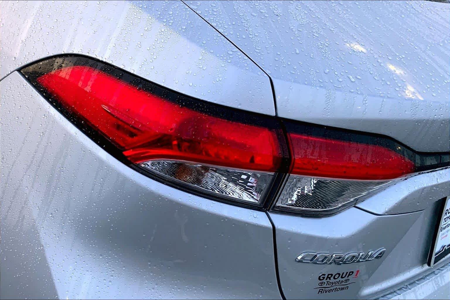Used 2024 Classic Silver Metallic Toyota LE image 27