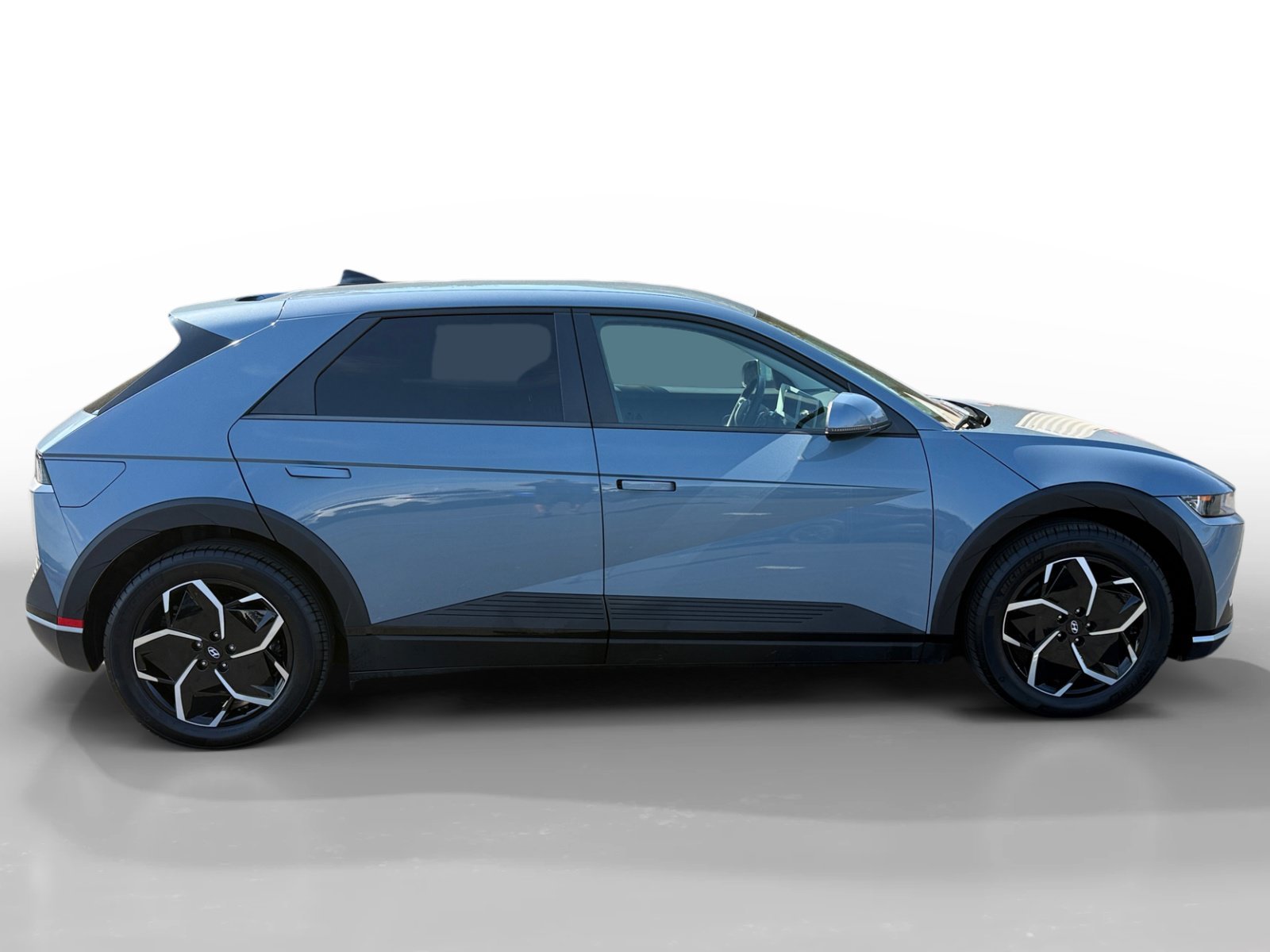 Used 2024 Blue Hyundai SEL image 6