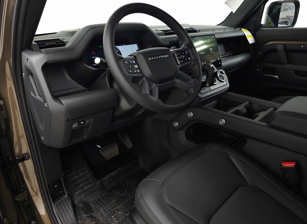 2026 LAND ROVER DEFENDER - Image 17