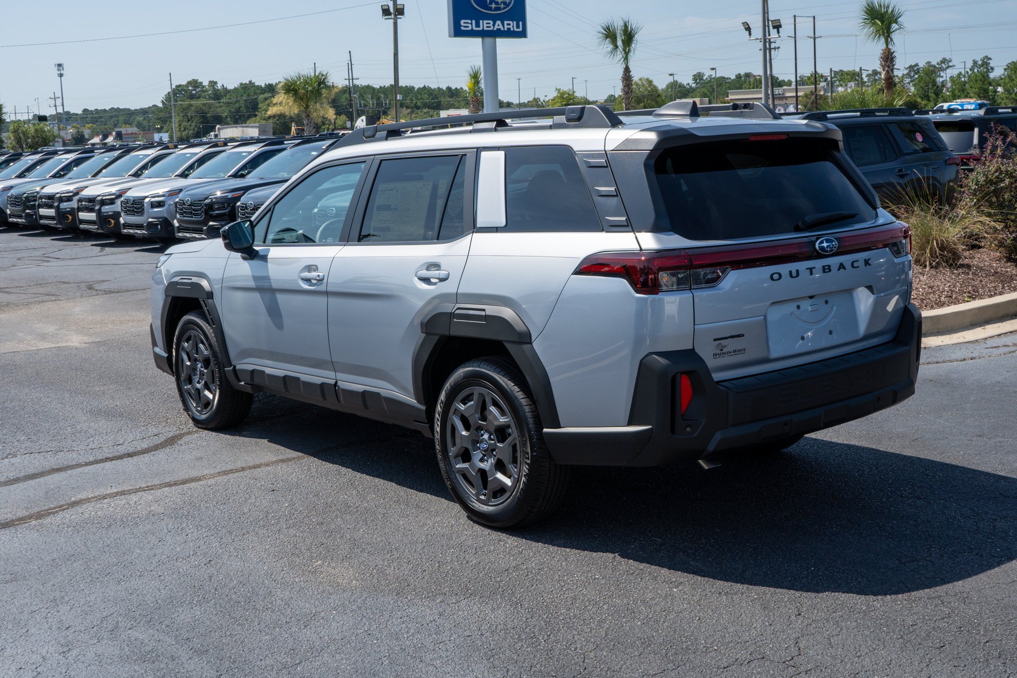 New 2026 ICE SILVER METALLIC Subaru Premium image 5