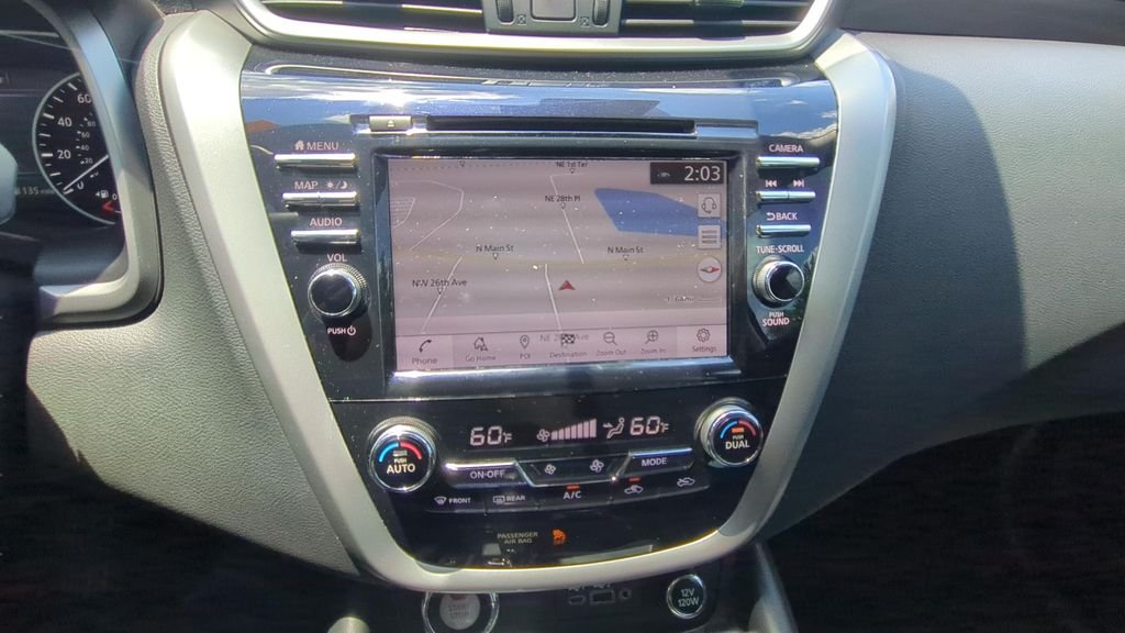 Used 2019 White Nissan Platinum image 19