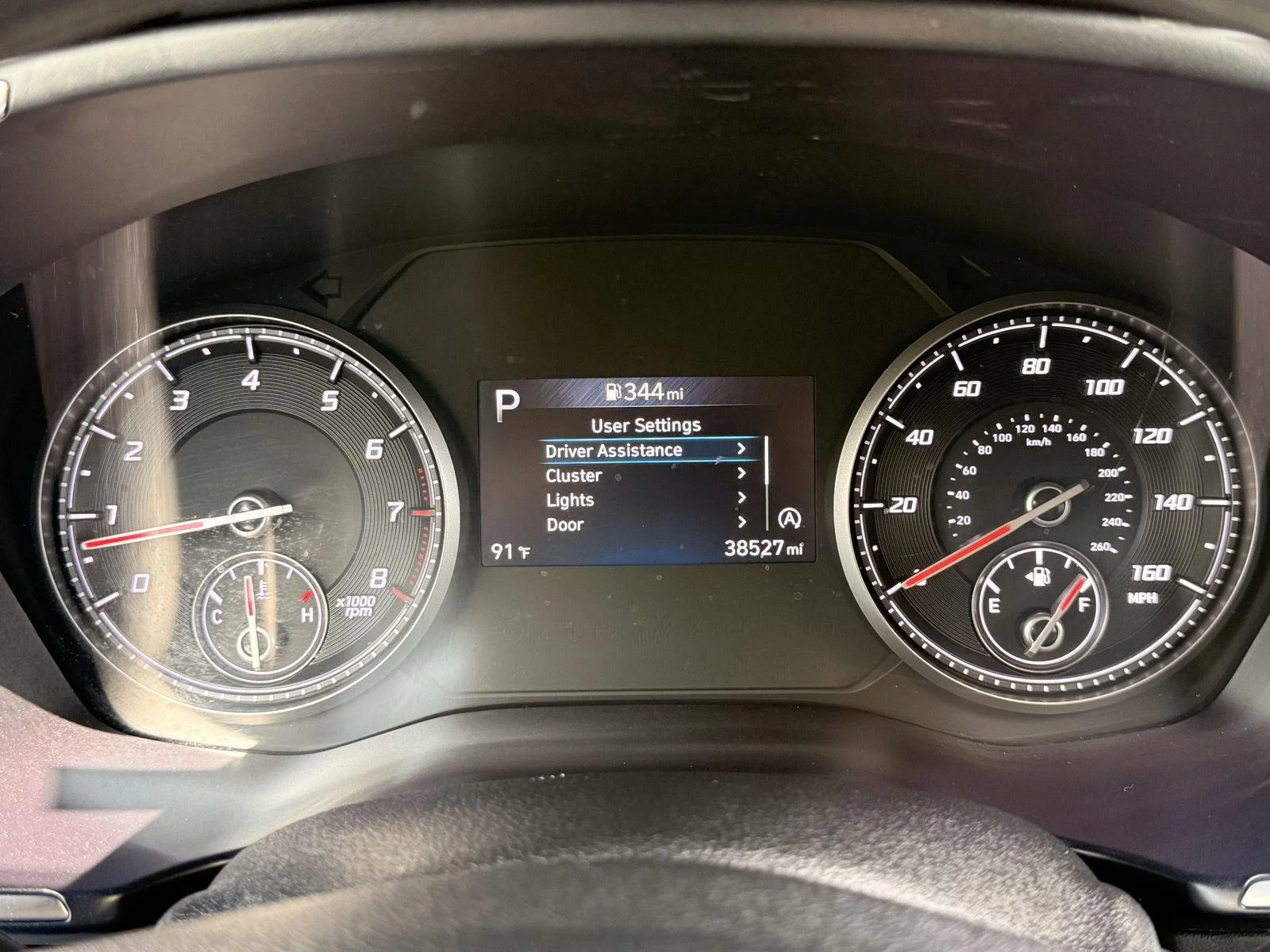 Used 2023 Shimmering Silver Hyundai SE image 30
