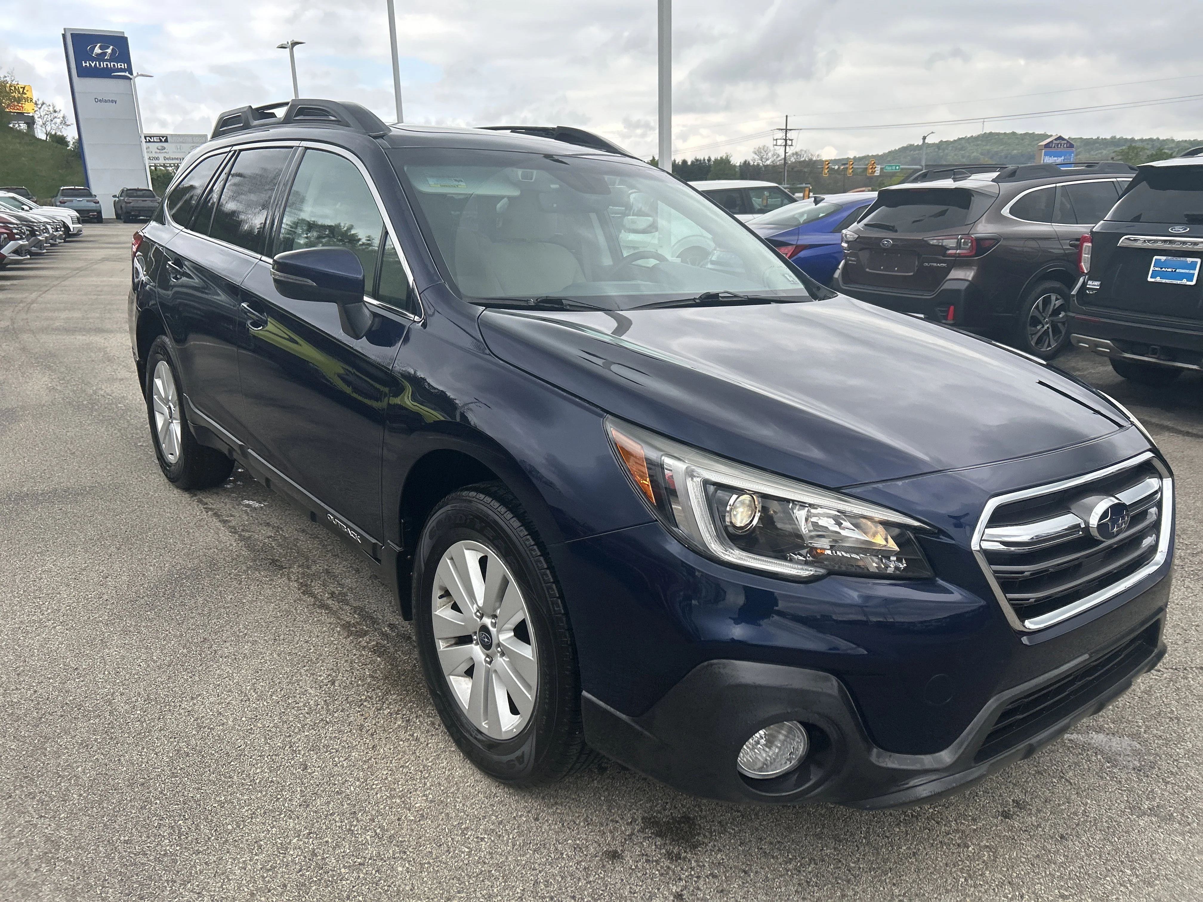 2018 Subaru Outback Premium