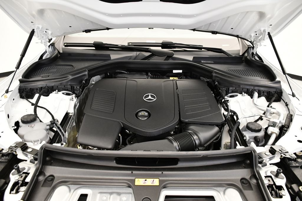2025 Mercedes-Benz GLC Base - Photo 11