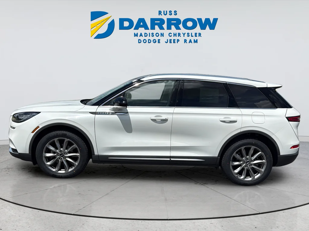 Used 2020 White Lincoln Standard image 2