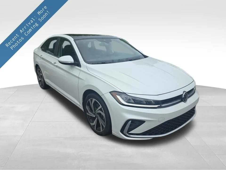 2025 Volkswagen Jetta 1.5T SEL Auto SULEV's photo