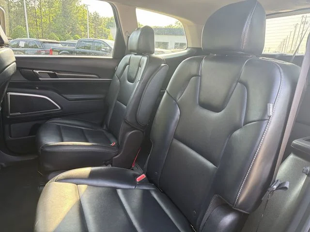 Certified Used 2025 Black Kia S image 23