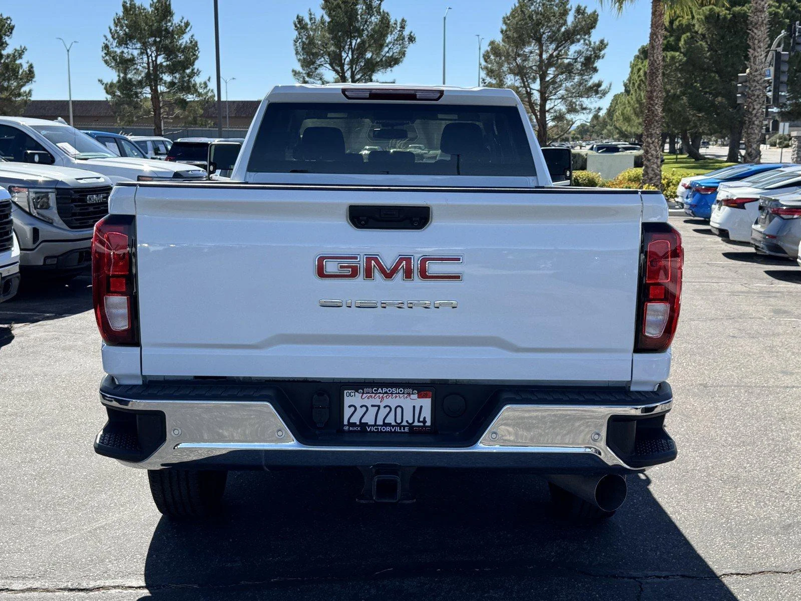 Used 2025 Summit White GMC Pro image 5