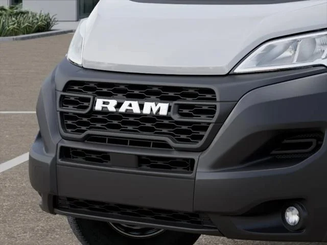 New 2026 Bright White Clear-Coat Exterior Paint RAM Low Roof image 37