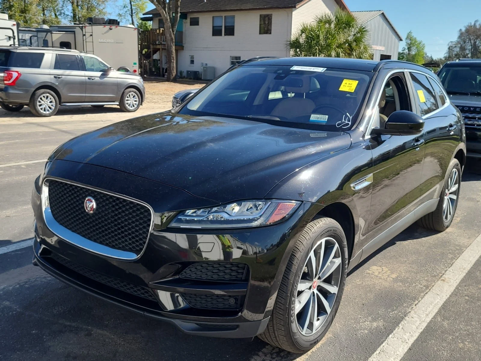 2017 Jaguar F-PACE 35t Prestige AWD's photo