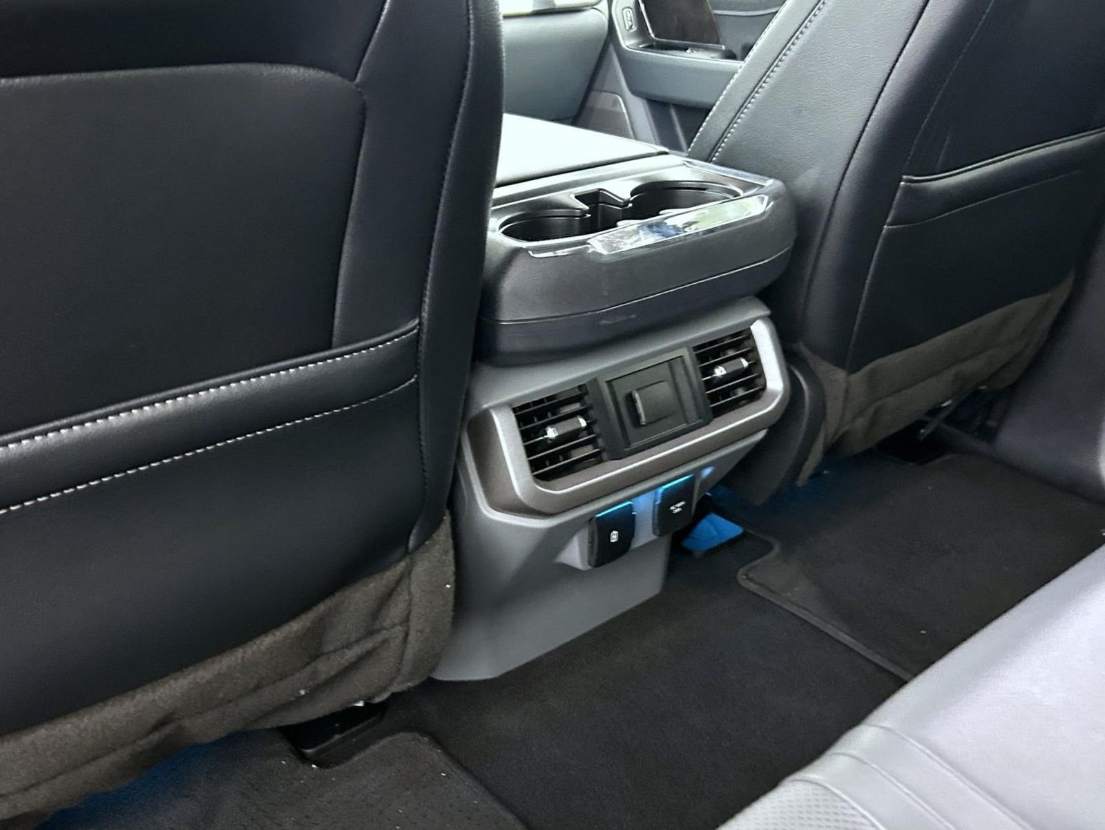 Used 2023 Blue Ford Lariat image 21