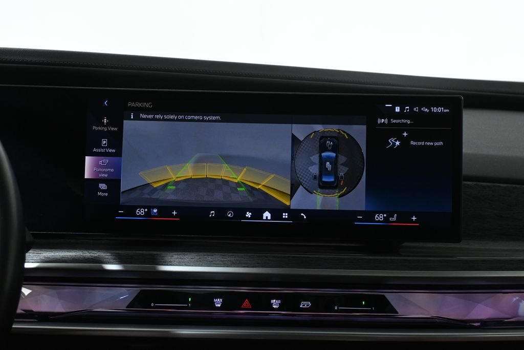 Used 2024 Black BMW 760i xDrive image 22