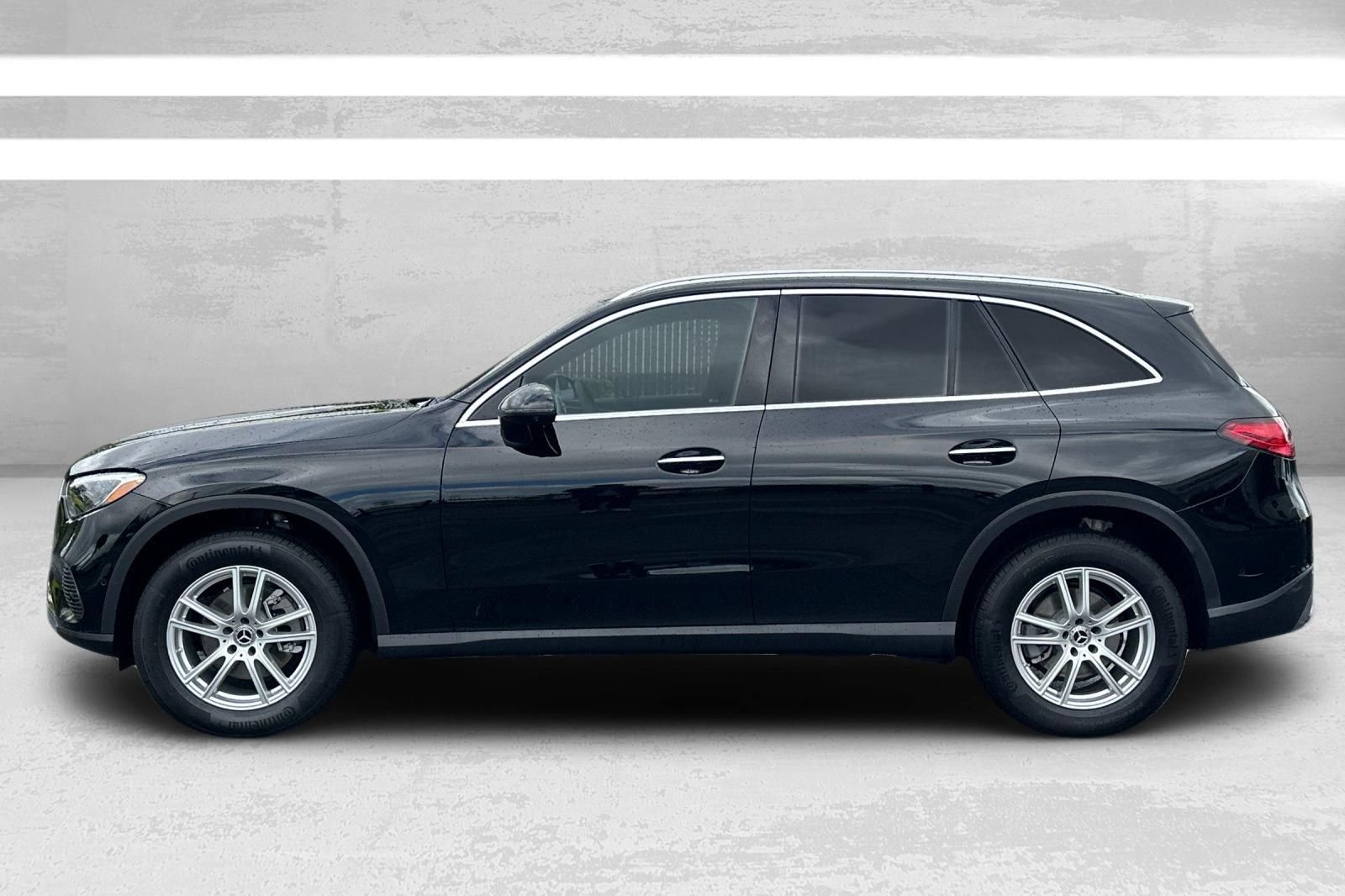 Certified Used 2026 Black Mercedes-Benz GLC 300 image 7