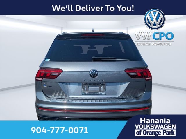 Certified Used 2024 Gray Volkswagen 2.0T SE R-Line Black image 4