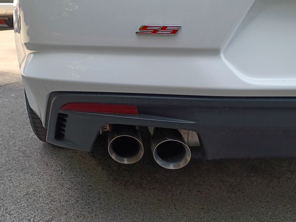 Used 2023 Summit White Chevrolet SS image 5