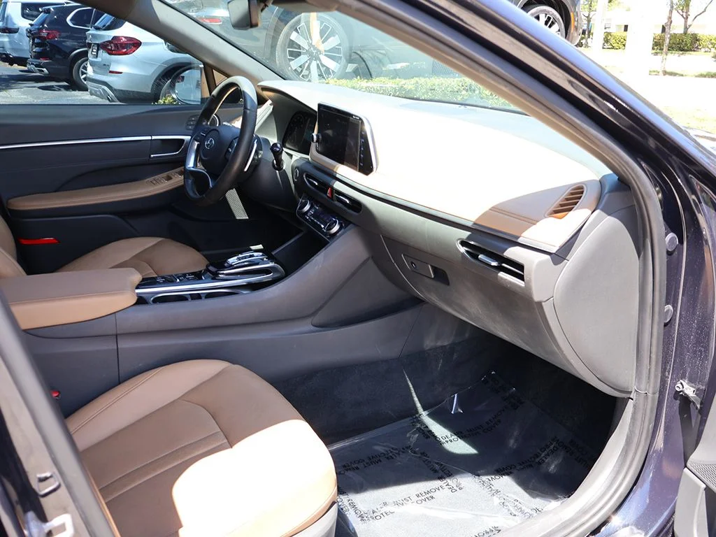 Used 2023 Blue Hyundai Limited image 28
