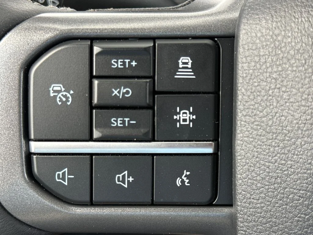 New 2026 Black Ford XLT image 32