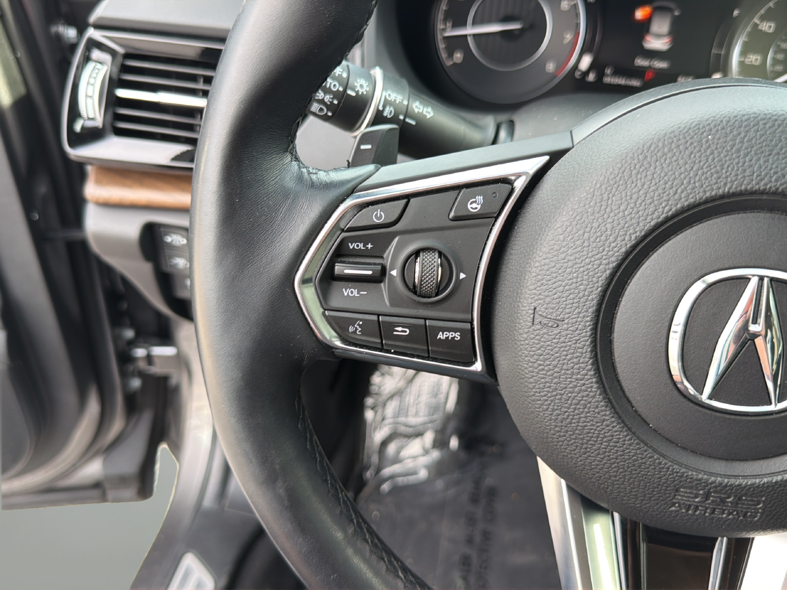 Used 2024 Carbon Metallic Acura Advance Package image 17