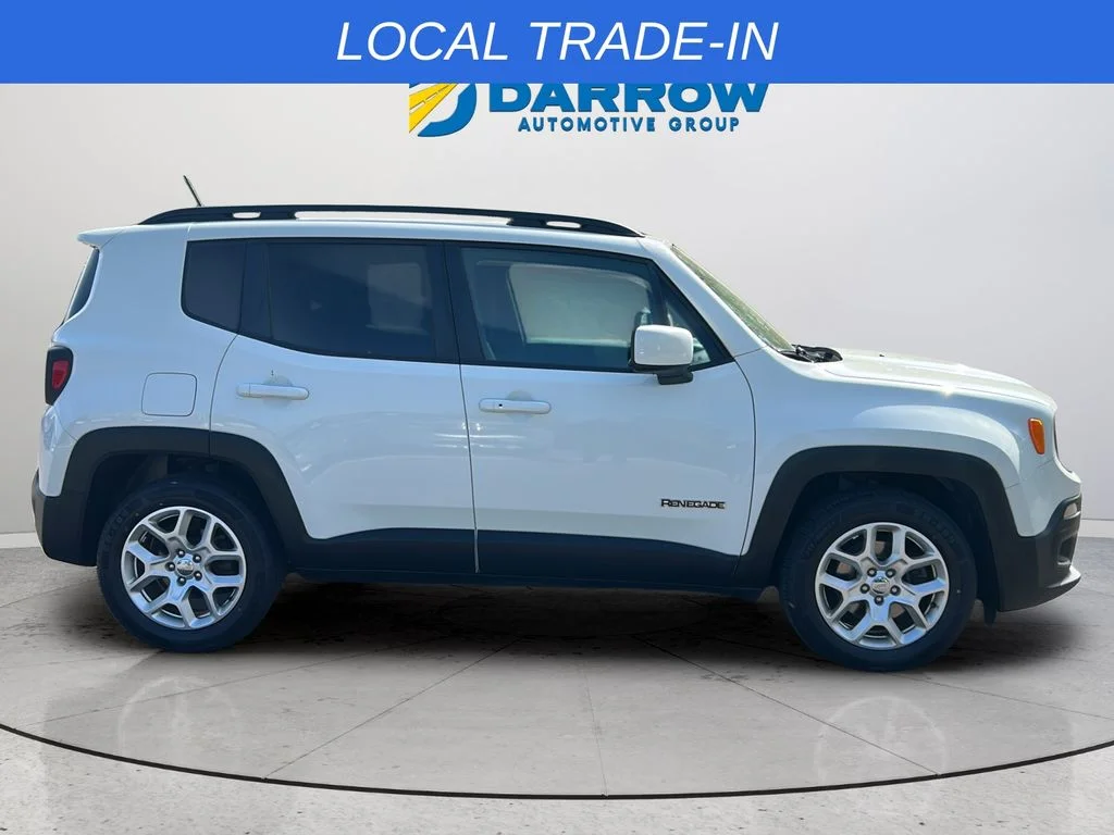 Used 2016 White Jeep Latitude image 6