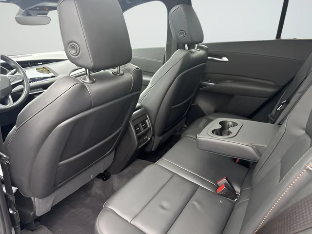 2023 Cadillac XT4 Sport - Photo 19