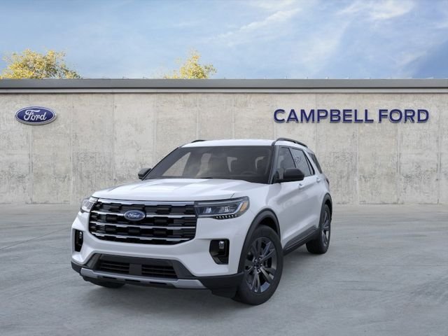 New 2026 Space White Metallic Ford Active image 2