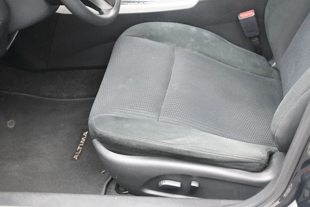 Used 2015 Storm Nissan 2.5 S image 13