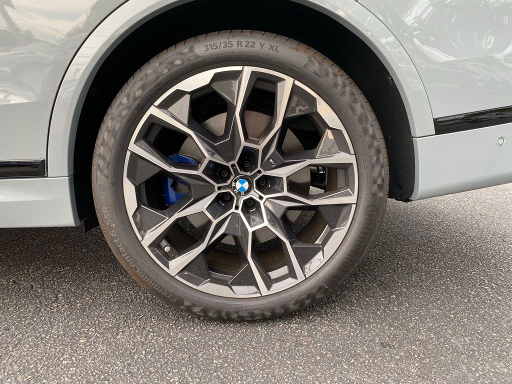 2026 BMW X7 M60i - Photo 6