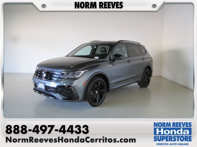 Used 2023 Gray Volkswagen SE R-Line Black image 1