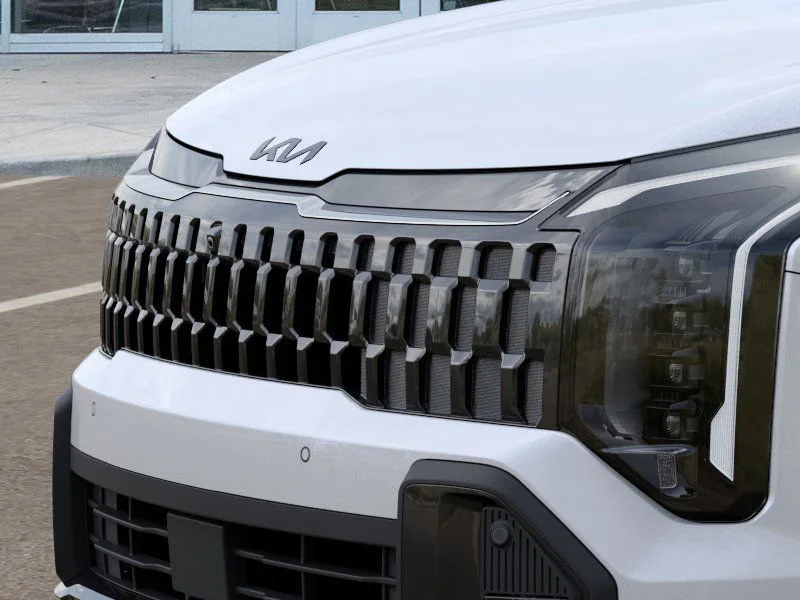 New 2026 White Kia X-Pro Prestige image 12
