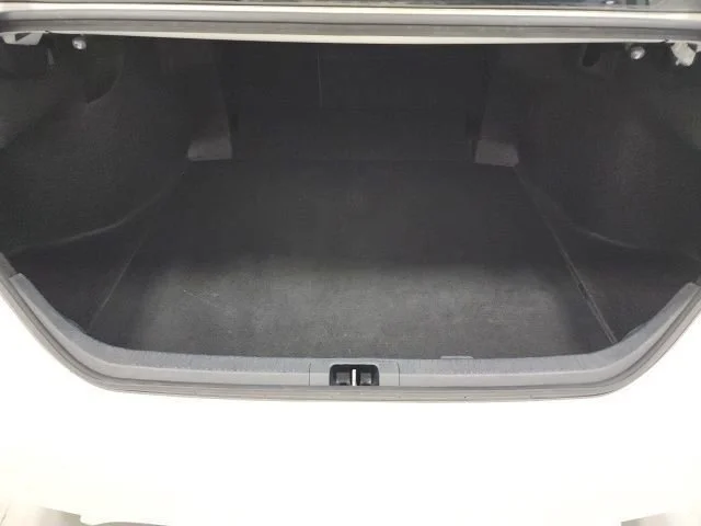 Used 2024 Ice Cap Toyota SE image 33