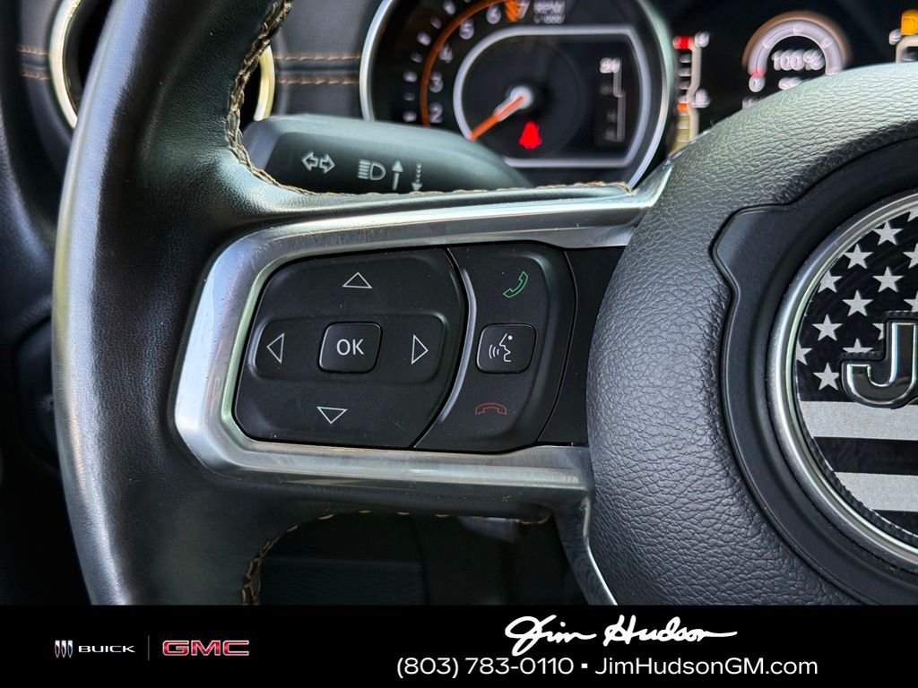 Used 2022 Black Jeep Overland image 29